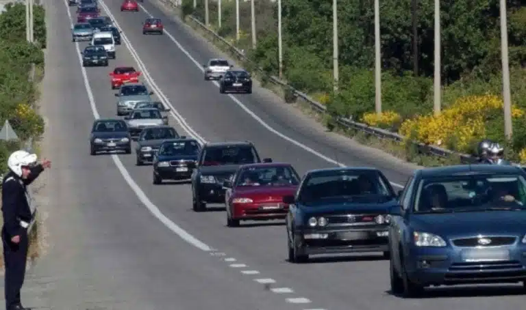 Kαταργούνται τα παλιά αυτοκίνητα; – Εκατομμύρια οδηγοί χωρίς αμάξι