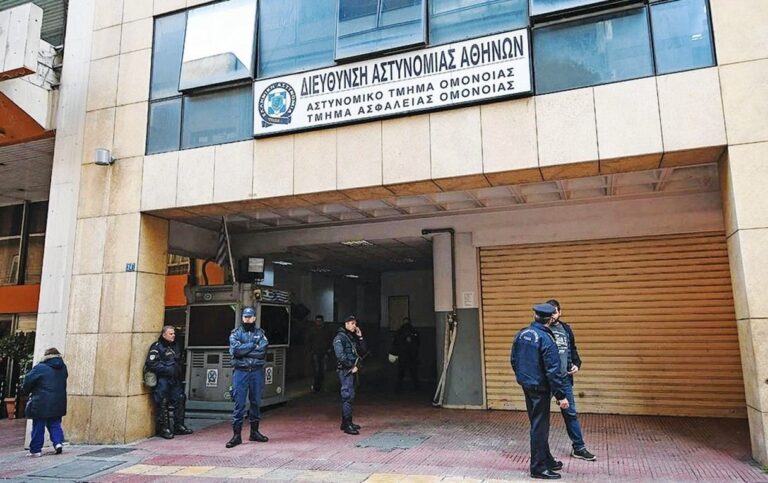 ΕΚΤΑΚΤΟ ΤΩΡΑ: Πέθανε μέσα στα κρατητήρια της Αστυνομίας ο 41χρονος