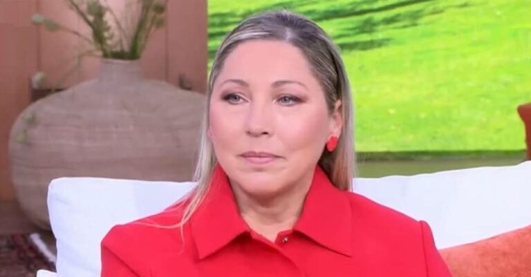 Παυλίνα Κωνσταντάρα: «Τον έχω υιοθετήσει τον γιο μου – Δεν το ξέραμε, το συνειδητοποιήσαμε λίγο καιρό μετά»