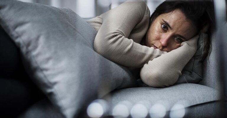 Γιατί η ζωή δεν είναι εύκολη για τους υπεραναλυτικούς και ευαίσθητους ανθρώπους: 8 τρόποι να το διαχειριστείτε