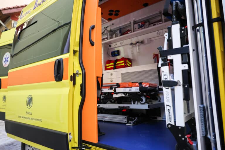 Βόλο: Οδηγός έπαθε ανακοπή στην οδό Δημητριάδος – Μεταφέρθηκε χωρίς αισθήσεις στο Νοσοκομείο Βόλου