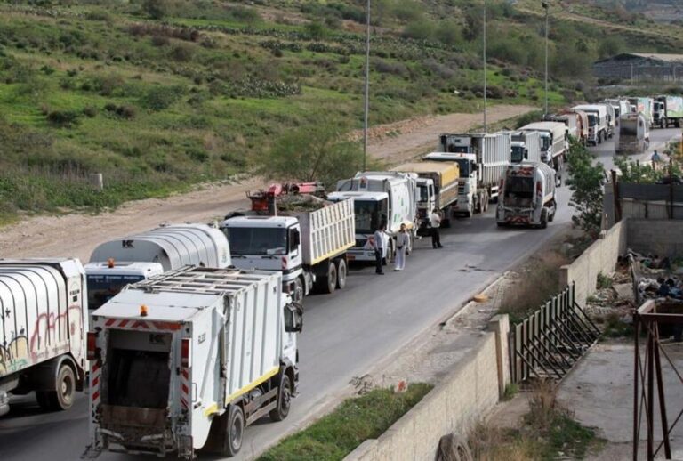 Τορπίλη ΕΔΣΝΑ οδηγεί σε χρεοκοπία 66 Δήμους της Αττικής: Φόβοι ότι οι πολίτες θα πληρώσουν πάλι τα σπασμένα για τα απορρίμματα