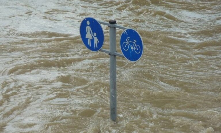 Οι πόλεις που θα βυθιστούν κάτω από τη θάλασσα λόγω της παγκόσμιας θέρμανσης: Τι θα συμβεί στην Κρήτη