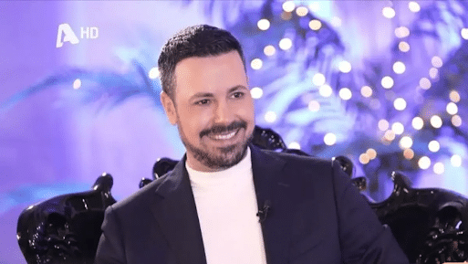 Πέτρος Κουσουλός: «Έχω τρεις κόρες, τη γυναίκα μου και μία πρώην – Πέντε γυναίκες»