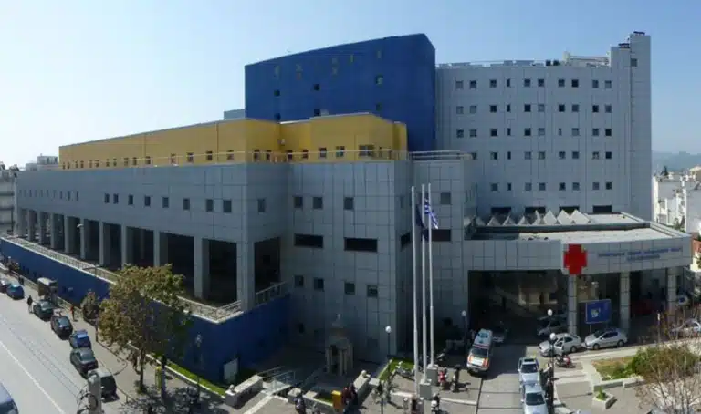 Ανείπωτη τραγωδία: Δεν τα κατάφερε η ηλικιωμένη που είχε παρασυρθεί από αυτοκίνητο