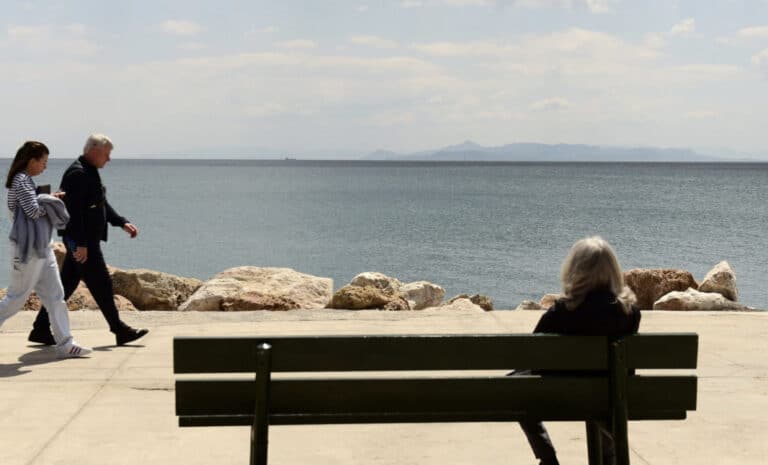 Καιρός: Ποιος χειμώνας; Δεiτε τı έρχεται σε λίγες ώρες