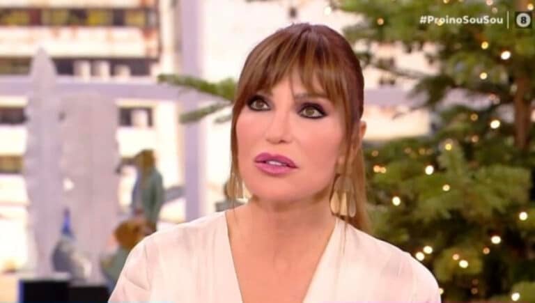 Δύσκολες ώρες για την Παρουσιάστρια Βίκυ Χατζηβασιλείου