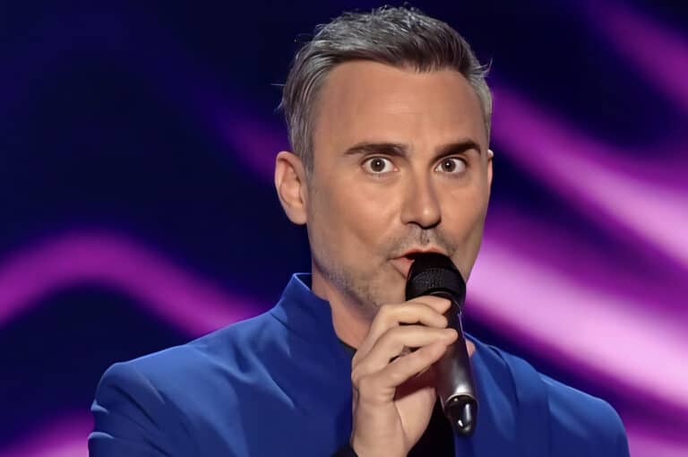 The Voice – Γιώργος Καπουτζίδης: «Μου είπαν ότι το MEGA απέναντι έχει βάλει Παρά Πέντε που κάνει κάτι 30αρια, αφήστε το για σήμερα»
