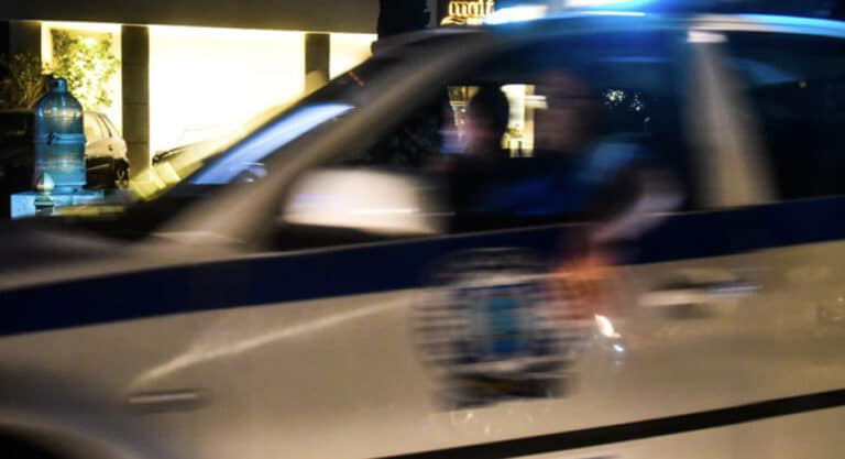 Άγρια δολοφονία στο Παλαιό Φάληρο: Νεκρός άνδρας σε κατάστημα τυχερών παιχνιδιών