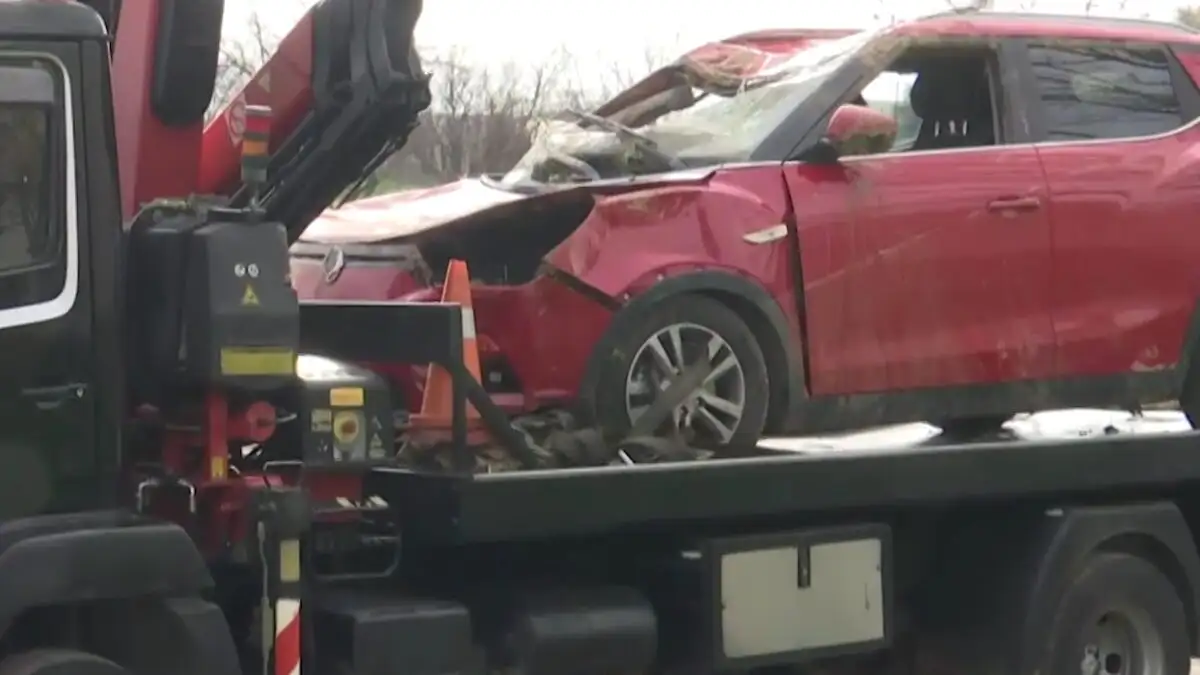 Τροχαίο δυστύχημα: Νεκρή γυναίκα μετά από πτώση του αυτοκινήτου της σε ρέμα 34 troxaio2 1 1200x675 1