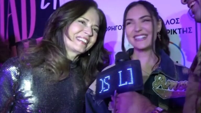 Η εντυπωσιακή μητέρα της Βρισηίδας Ανδριώτου – Σαν αδερφές, δείτε κοpμί!