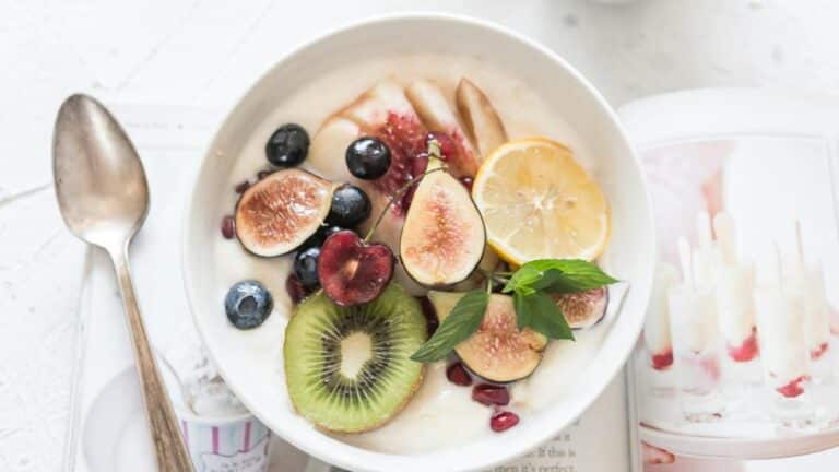 Η καλύτερη ώρα για πρωινό αν θέλεις να χάσεις βάρος, σύμφωνα με γιατρό