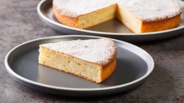 Συνταγή για πανεύκολο κέικ γιαουρτιού με τη μέθοδο 1-2-3-4, χωρίς ζυγαριά