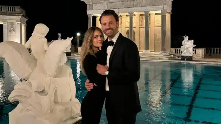 Αρραβωνιάστηκε η Αμαλία Κωστοπούλου – Ποιος είναι ο επιχειρηματίας Τζέικ Μέντγουελ