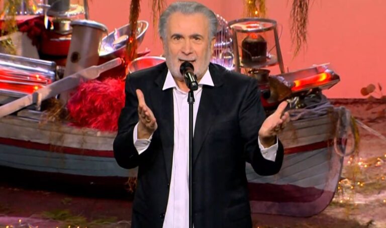 «Χείμαρρος» ο Λάκης Λαζόπουλος μετά την εκπομπή του για τα Τέμπη