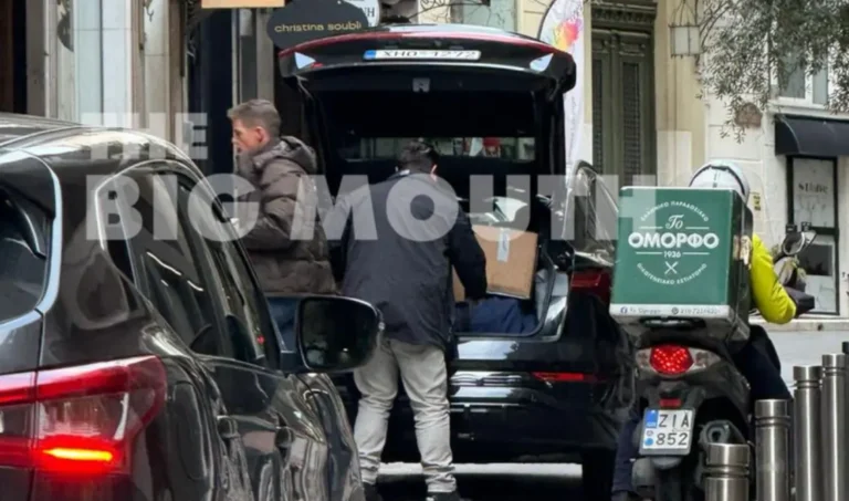 Ο Τάιλερ ΜακΜπεθ μετακομίζει μόνος του στο Κολωνάκι