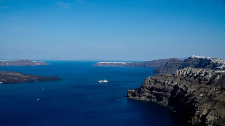 Νέος σεισμός στη Σαντορίνη – Ο μεγαλύτερος των τελευταίων ωρών