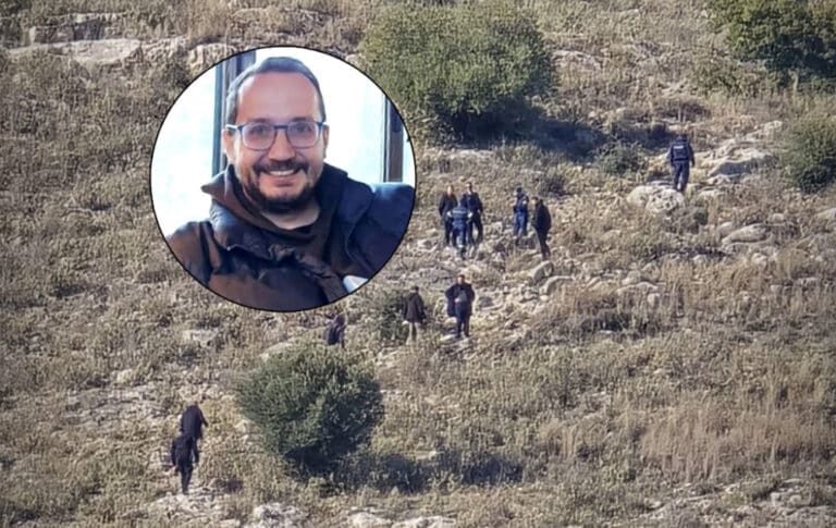 Σοκαρισμένη η εισαγγελέας και μητέρα του Βασίλη Καλογήρου: «Είναι ο γιος μου»