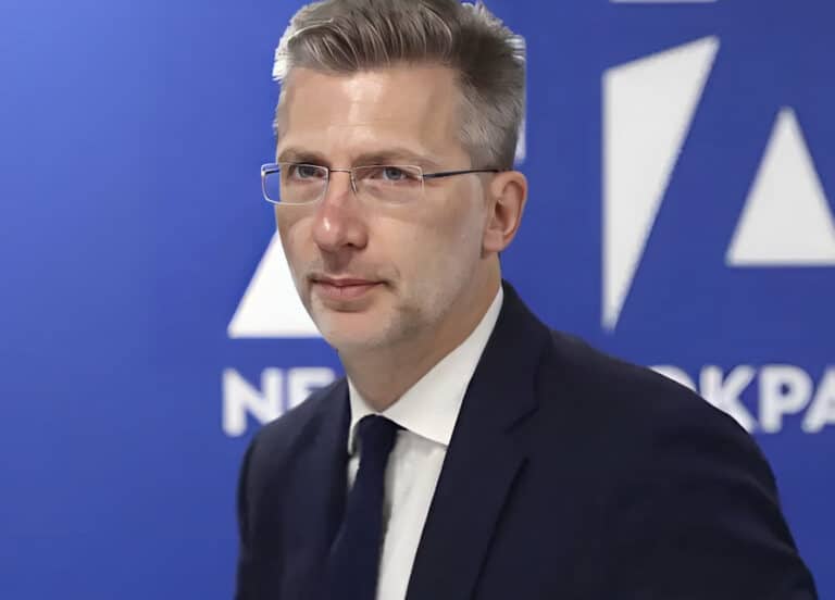 Άκης Σκέρτσος: «Ως εδώ» – «Μιλούν ευθέως για κυβέρνηση δολοφόνων με επικεφαλής τον ίδιο τον Πρωθυπουργό της χώρας»