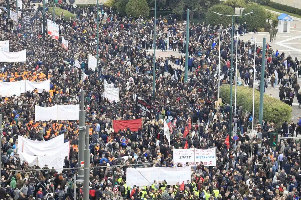 syntagma tempi diadilosi 14.jpg