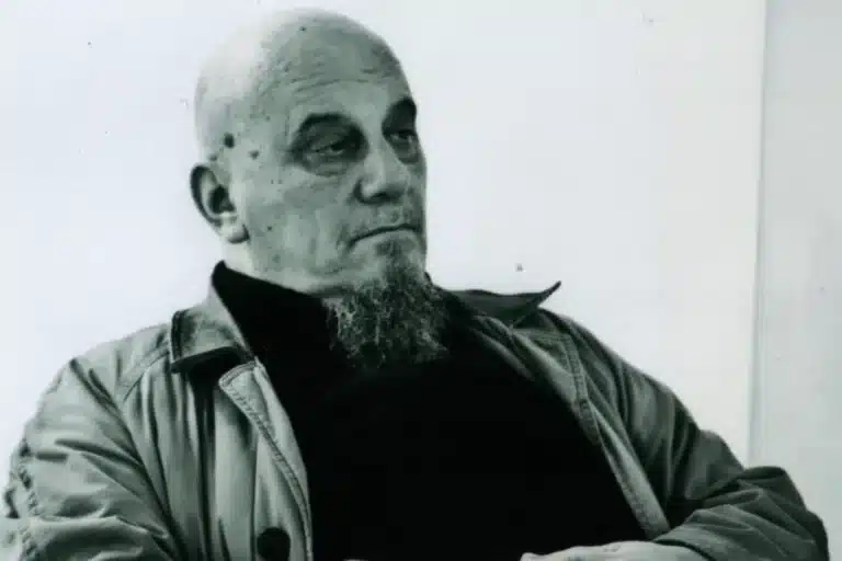 Πέθανε ο συγγραφέας, Πάνος Θεοδωρίδης