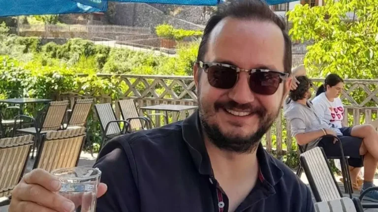 Στοιχείο «βόμβα»: Αuτό βρέθηκε δίπλα από τον Βασίλη Καλογήρου που δείχνει ότι είναι έγκλημα 