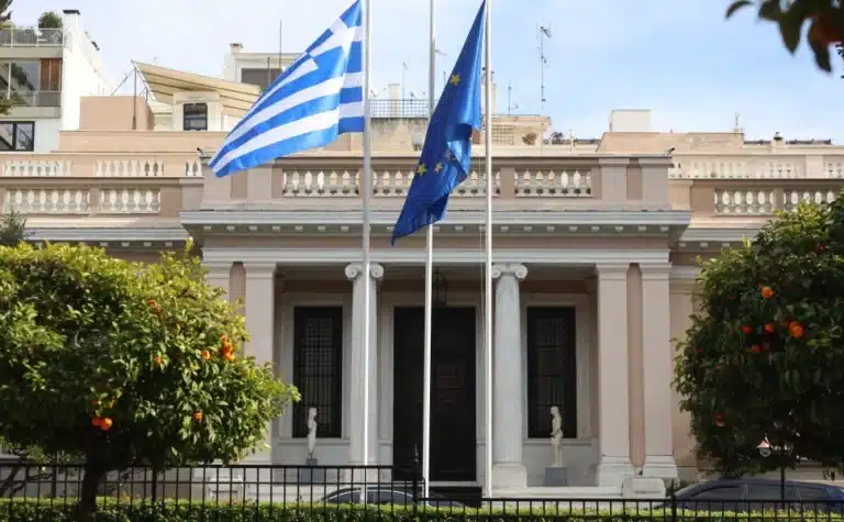 «Βόμβα» από την κυβέρνηση για ΟΣΕ και Hellenic Train – Έτσι θέλουν να βάλουν τέλος στα Τέμπη