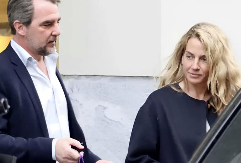 Νικόλαος Ντε Γκρες – Χρυσή Βαρδινογιάννη: Η νέα εμφάνιση μετά τον γάμο τους – Ποιον αγώνα παρακολούθησαν