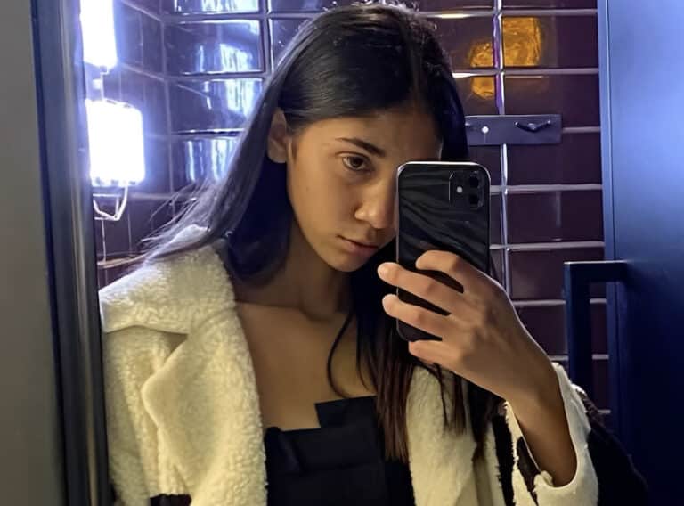 Παρασκευή Κερασιώτη: Αποκάλυψε πως εργάζεται ως καμαριέρα – «Γυρνάω από τη δουλειά πολύ κουρασμένη»