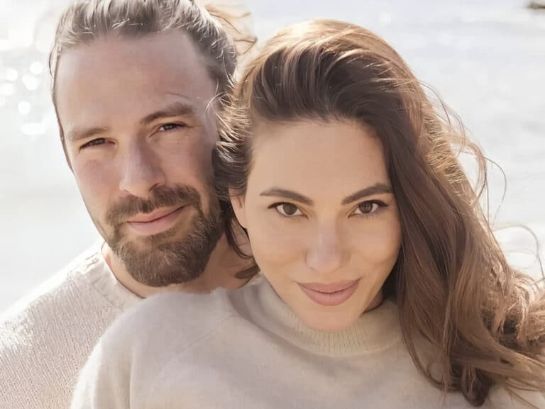 Έγκυος η Ευρυδίκη Βαλαβάνη: Οι πρώτες φωτογραφίες με φουσκωμένη κοιλιά