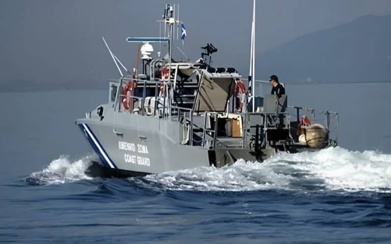 Νεκρή γυναίκα που έπεσε από πλοίο στο Σαρωνικό