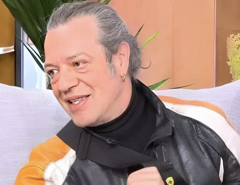 Γιάννης Τσορτέκης: «Ένα μπουφάν έχω, γιατί ένα έχω ανάγκη, δεν χρειάζομαι δεύτερο»