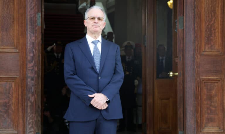 Τέμπη: Μήνυση κατά Τασούλα, την ώρα της ορκωμοσίας του 