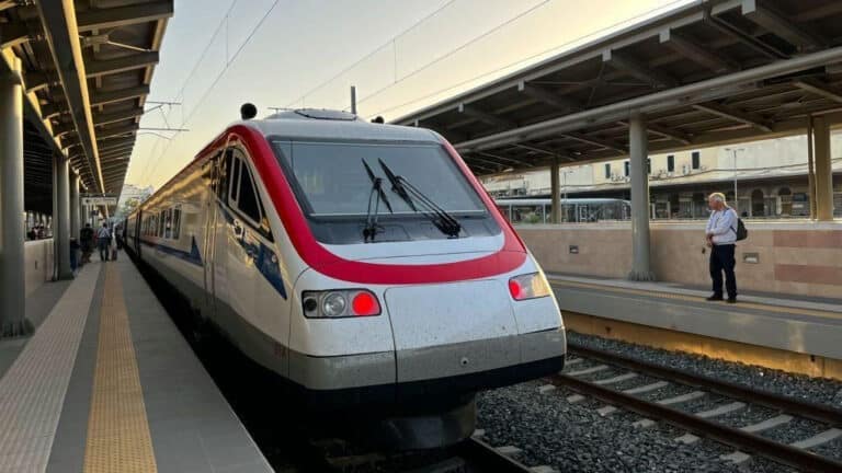 ΕΚΤΑΚΤΗ ΕΙΔΗΣΗ ΓΙΑ ΟΣΕ ΚΑΙ HELLENIC TRAIN