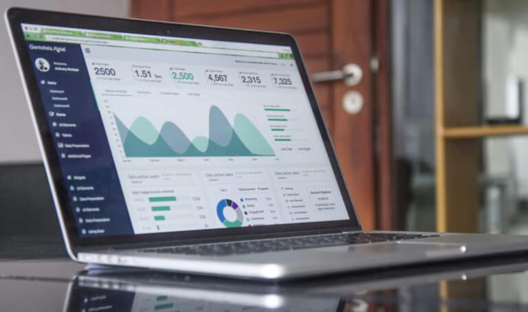 Λογαριασμός ενός πελάτη πιστώθηκε κατά λάθος με 81 τρισ. από την τράπεζα του – Δεν πίστευε στα μάτια του!