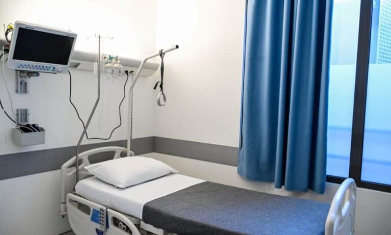 «Θερίζουν» οι θάνατοι στην Ελλάδα, 6,5% μεγαλύτερη θνησιμότητα σε σχέση με την ΕΕ