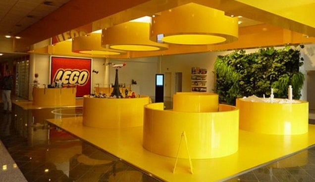 lego hq londo 636