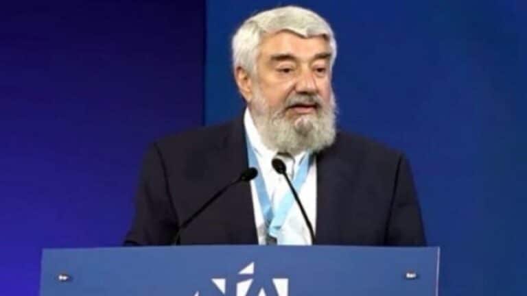 Θλίψη στην οικογένεια Μητσοτάκη: «Έφυγε» από τη ζωή ο προσωπικός γιατρός του Κωνσταντίνου