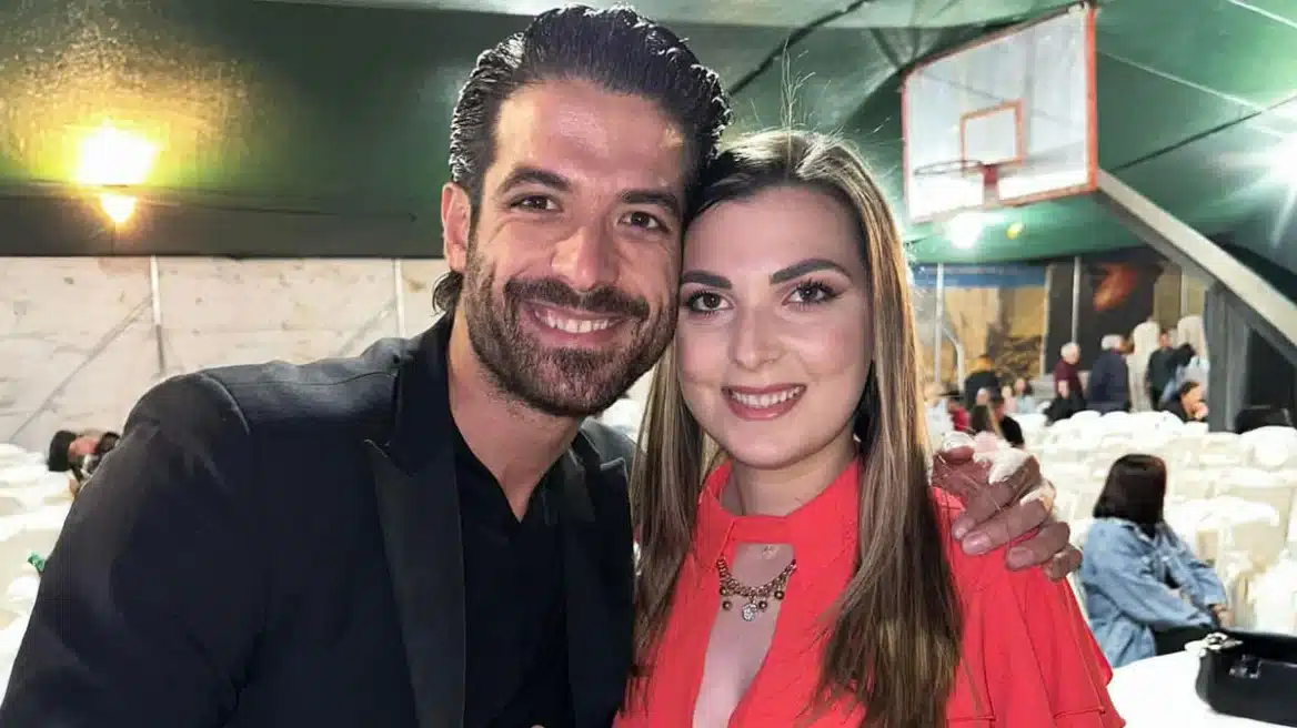 maketa mougkometros moustogianni