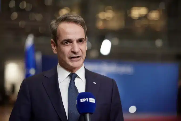 Μητσοτάκης: «Κάθε Νοέμβριο επιστροφή ενός ενοικίου σε ενοικιαστές και 250 εupώ κάθε χρόνο σε 1,5 εκατ. συνταξιούχους και ΑμεΑ»