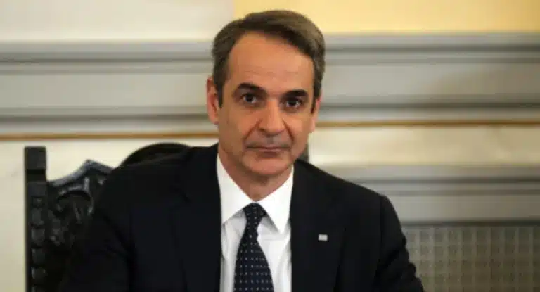 Κυβέρνηση Μητσοτάκη: Κλείνει την πόρτα στους χριστιανούς – Ανοίγει μεγάλη αγκαλιά στους ισλαμιστές
