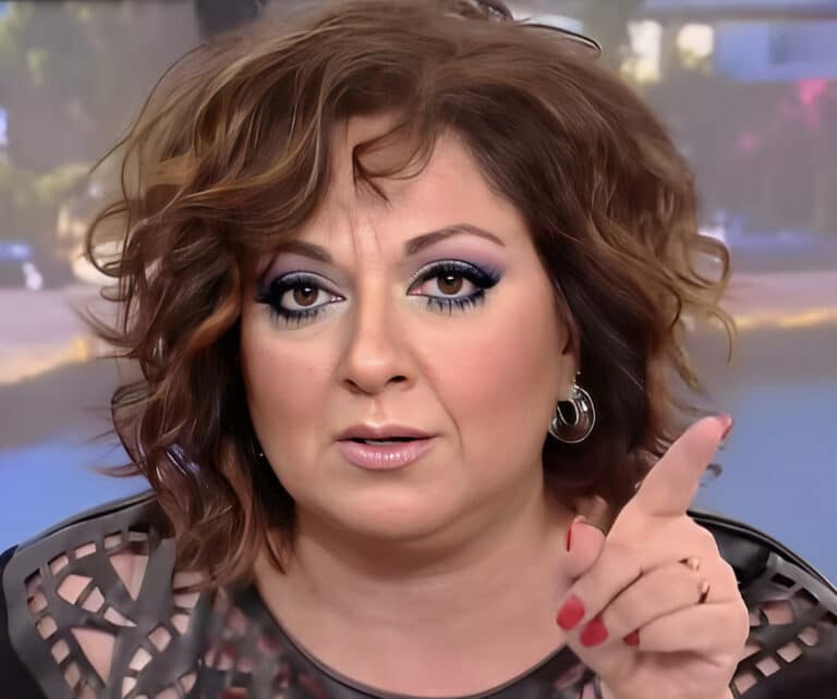 Μουτίδου: «Δεν υπάρχει κανένας Θεός, είμαι Άθεη και γι’ αυτό και δε βάφτισα την κόpη μου»