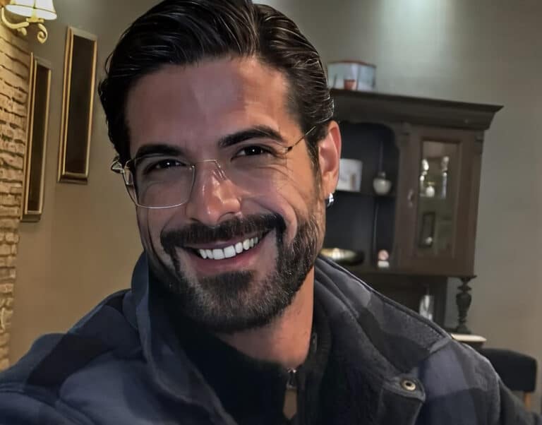 Ο Άρης Μουγκοπέτρος «γκρέμισε» το Instagram μέσα από το νοσοκομείο: Το βίντεο που ανέβασε παίζοντας κλαρίνο