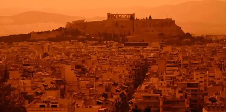 Αφρικανική σκόνη «πνίγει» την Αθήνα: Πώς να προστατευτείτε