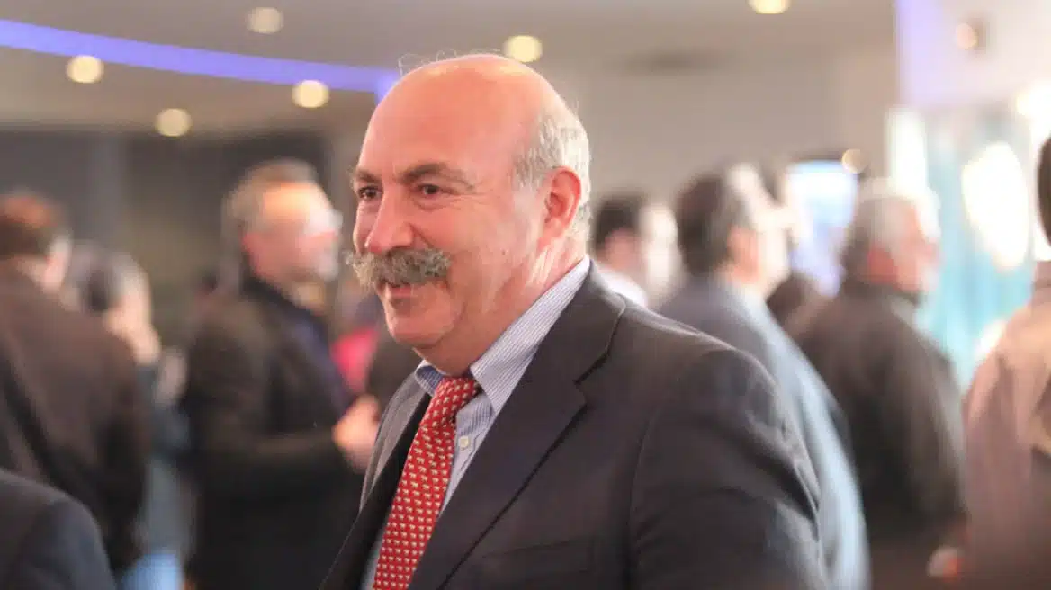 mavrikis maketa
