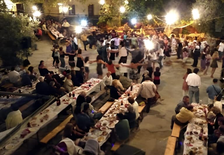 Τέλος στα πανηγύρια με σουβλάκια και ψησίματα στην Ελλάδα – Μόνο με catering
