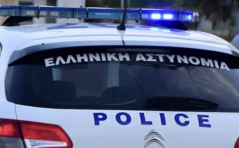 Σοκ: Άρπαξαν βρέφος από τη γιαγιά του στην Ομόνοια και βρέθηκε δίπλα σε κάδο απορριμμάτων στον Άλιμο