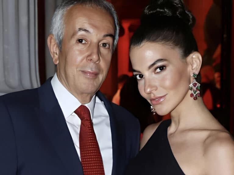 To Cartier βραχιόλι της Δήμητρας Κούστα κοστίζει όσο ένα αμάξι και φωνάζει «πλούτος»