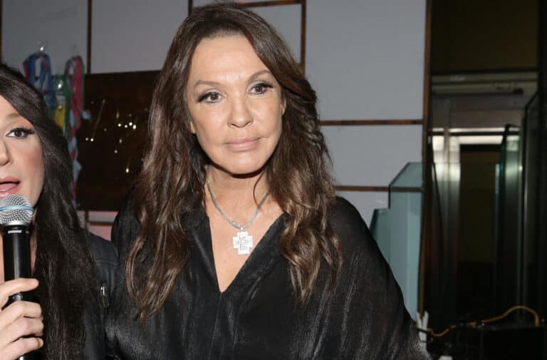 Εγκεφαλικό υπέστη η Βάνα Μπάρμπα, νοσηλεύεται στο Αιγινήτειο