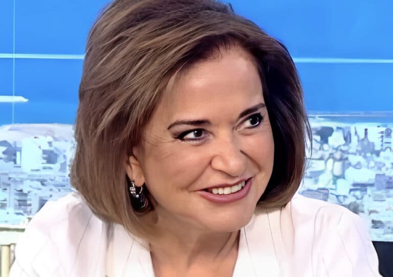 Μπακογιάννη: «Όταν ο κόσμος πάει στις κάλπες ας σκεφτεί καλά ποιός μπορεί να δώσει ελπίδα σε ένα ασταθές περιβάλλον»